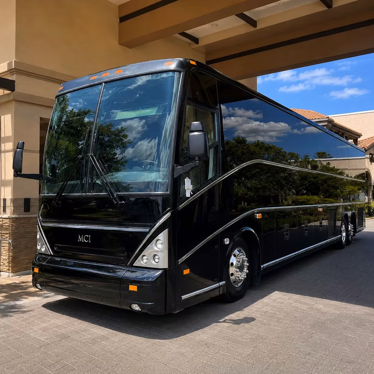 airport transfer shuttles between hayward and the bay area s major airports