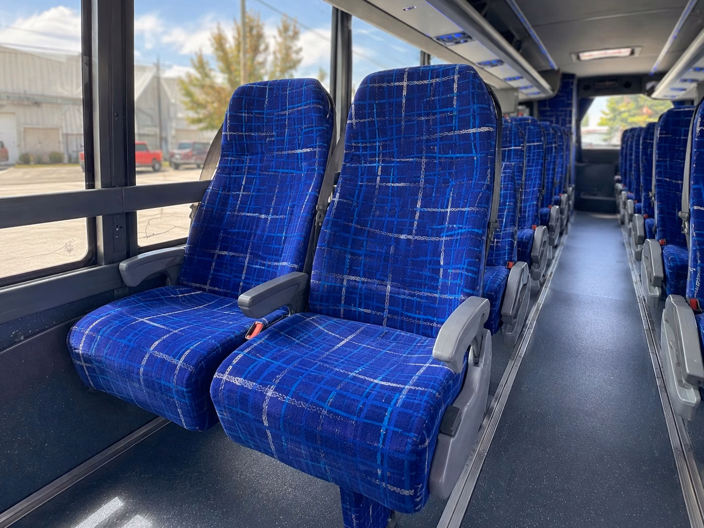 charter buses and fan shuttles to chase center and oracle park from hayward