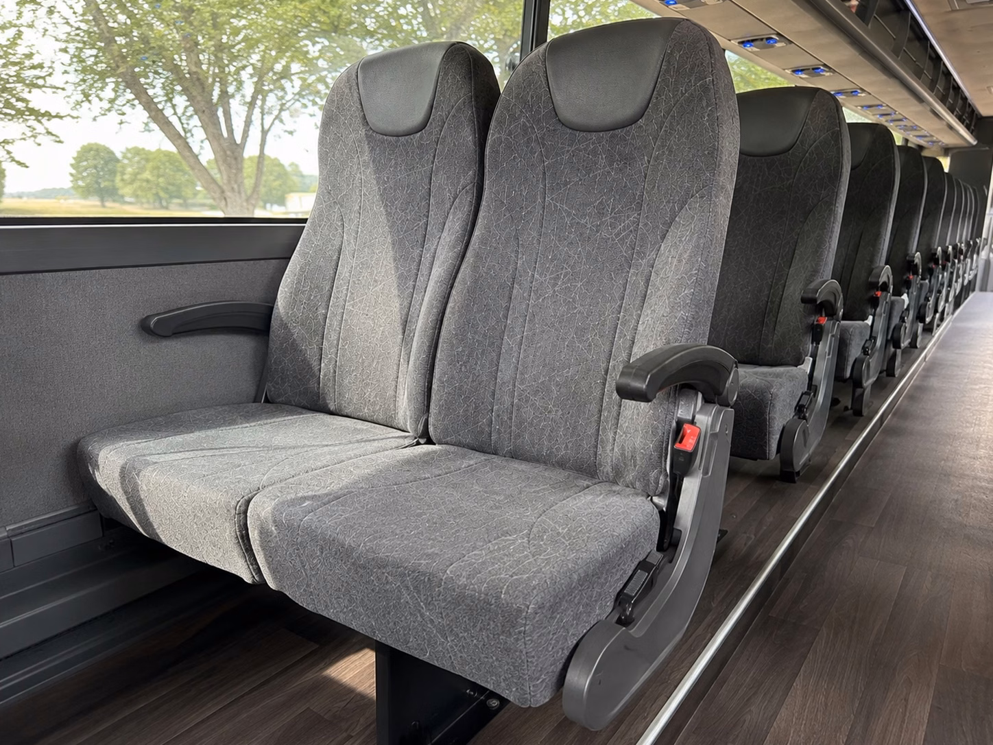 how the bus type you choose changes charter bus prices in hayward california